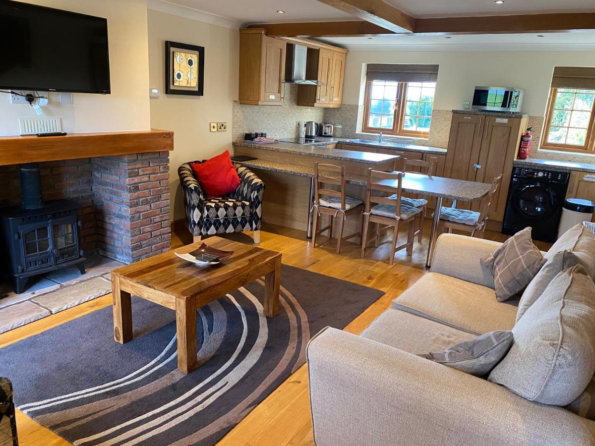 Red House Farm Cottages เบเวอร์ลีย์ ภายนอก รูปภาพ