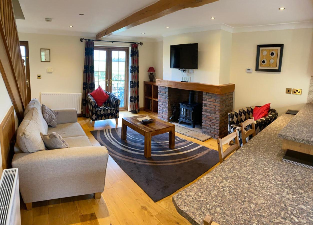 Red House Farm Cottages เบเวอร์ลีย์ ภายนอก รูปภาพ